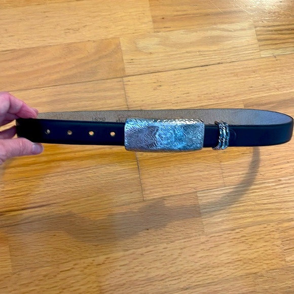 VTG Patricia Green Details Leather Belt Black Etched Buckle Medium Made IN USA - Picture 2 of 9